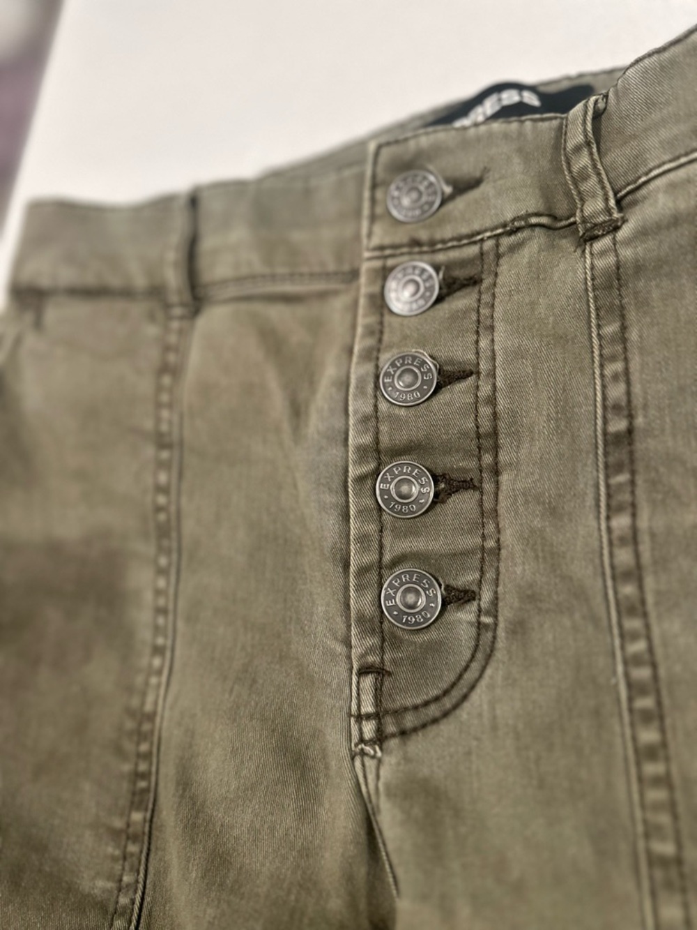 Express Cargo Pants in Olive Green - Picture 4 of 8